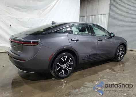 2024 Toyota Crown Limited z USA, uszkodzony, nr VIN JTDAAAAF2R3030039